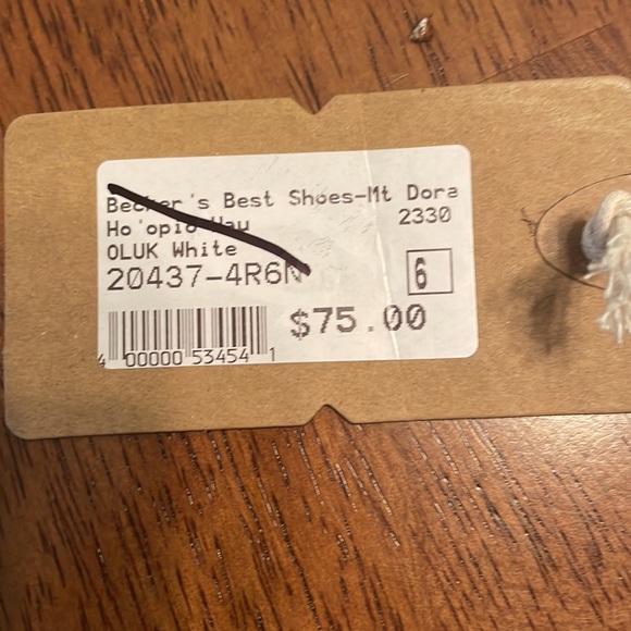 OluKai white flip flops - Picture 2 of 4